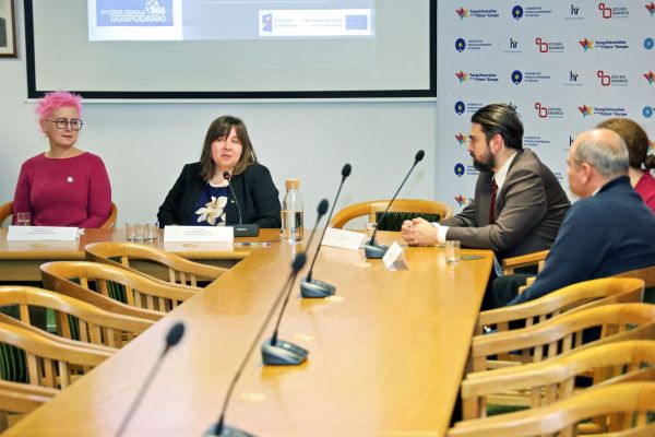  Click to enlarge image