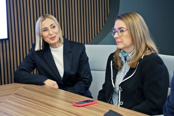 Umowa z firmą EXEA (9.12.2025) [fot. Andrzej Romański] Kliknij, aby powiększyć zdjęcie