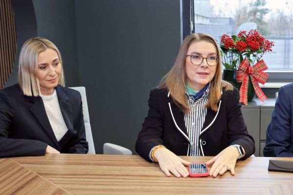 Umowa z firmą EXEA (9.12.2025) [fot. Andrzej Romański] Kliknij, aby powiększyć zdjęcie