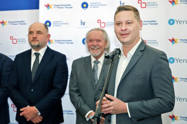 Spotkanie noworoczne władz UMK, miasta i województwa (Collegium Maximum, 13.01.2026) [fot. Andrzej Romański] Kliknij, aby powiększyć zdjęcie