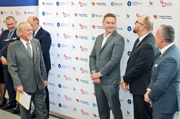 Spotkanie noworoczne władz UMK, miasta i województwa (Collegium Maximum, 13.01.2026) [fot. Andrzej Romański] Kliknij, aby powiększyć zdjęcie