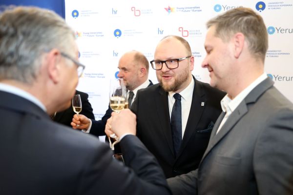 Spotkanie noworoczne władz UMK, miasta i województwa (Collegium Maximum, 13.01.2026) [fot. Andrzej Romański] Kliknij, aby powiększyć zdjęcie