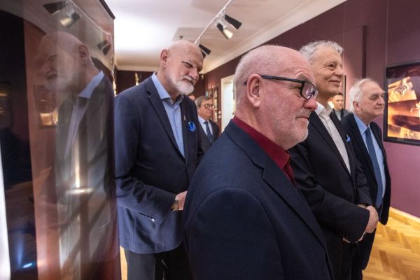 Spotkanie honorowych Ambasadorek i Ambasadorów z władzami Uniwersytetu Mikołaja Kopernika w Toruniu [fot. Mikołaj Kuras] Kliknij, aby powiększyć zdjęcie