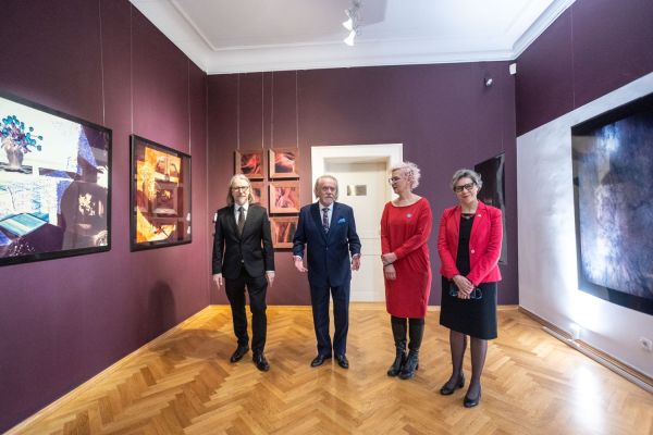 Spotkanie honorowych Ambasadorek i Ambasadorów z władzami Uniwersytetu Mikołaja Kopernika w Toruniu [fot. Mikołaj Kuras] Kliknij, aby powiększyć zdjęcie