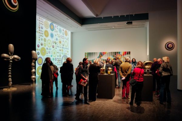 Wernisaż wystawy Stefan Knapp – alchemik i wizjoner [fot. Katarzyna Szymańska / Centrum Sztuki Współczesnej "Znaki Czasu" w Toruniu] Kliknij, aby powiększyć zdjęcie