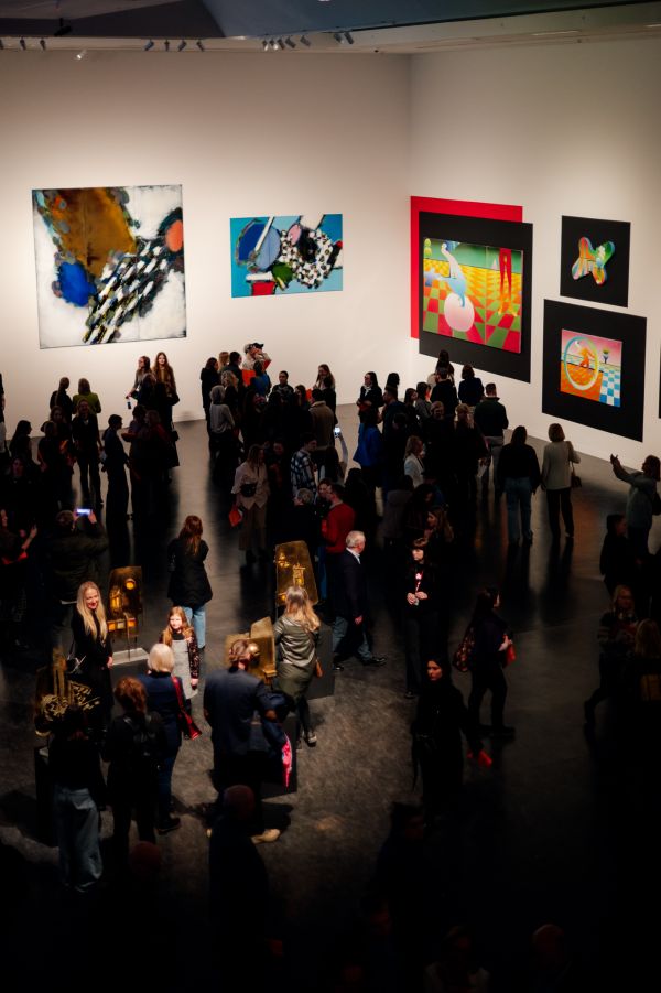 Wernisaż wystawy Stefan Knapp – alchemik i wizjoner [fot. Katarzyna Szymańska / Centrum Sztuki Współczesnej "Znaki Czasu" w Toruniu] Kliknij, aby powiększyć zdjęcie