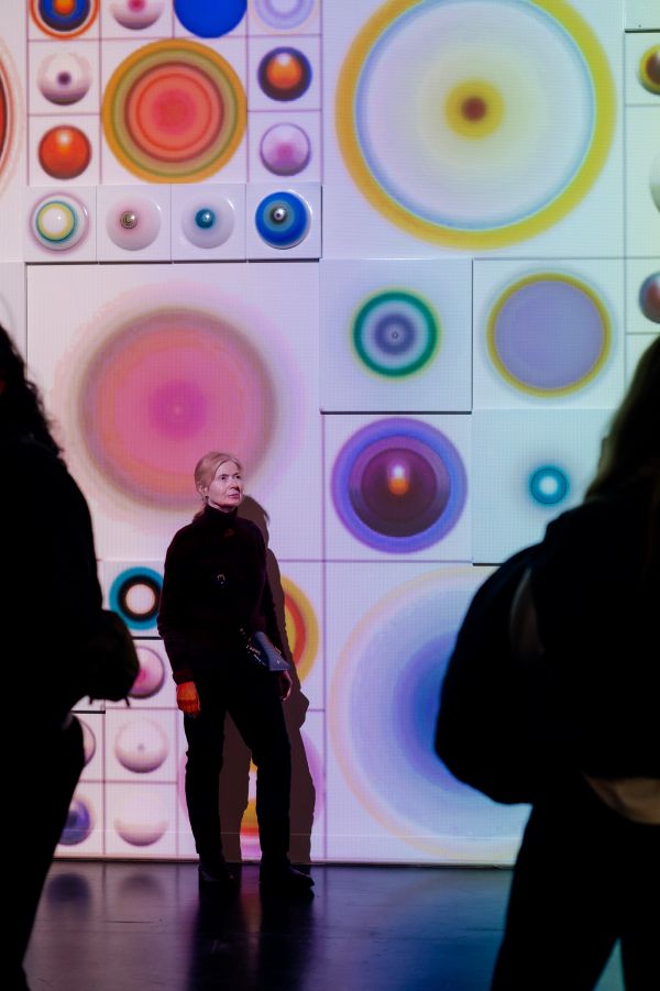 Wernisaż wystawy Stefan Knapp – alchemik i wizjoner [fot. Katarzyna Szymańska / Centrum Sztuki Współczesnej "Znaki Czasu" w Toruniu] Kliknij, aby powiększyć zdjęcie