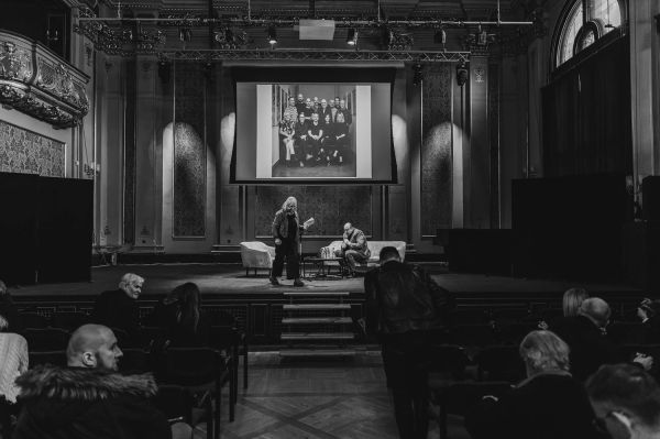 Sesja naukowa [Jakub Wawrzak] Kliknij, aby powiększyć zdjęcie