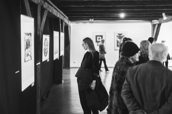 Galeria Sztuki Wozownia [Jakub Wawrzak] Kliknij, aby powiększyć zdjęcie