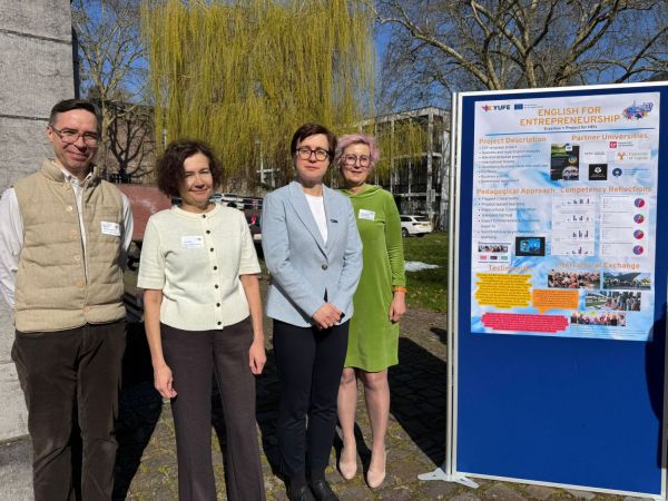  Kliknij, aby powiększyć zdjęcie