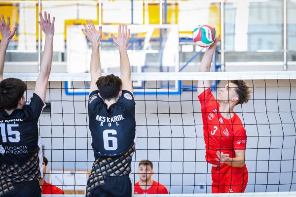 54. Turniej Kopernikański  w siatkówkę (13-15.03.2026, Uniwersyteckie Centrum Sportowe) [fot. Andrzej Romański] Kliknij, aby powiększyć zdjęcie