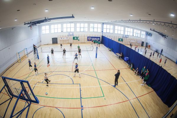 54. Turniej Kopernikański  w siatkówkę (13-15.03.2026, Uniwersyteckie Centrum Sportowe) [fot. Andrzej Romański] Kliknij, aby powiększyć zdjęcie