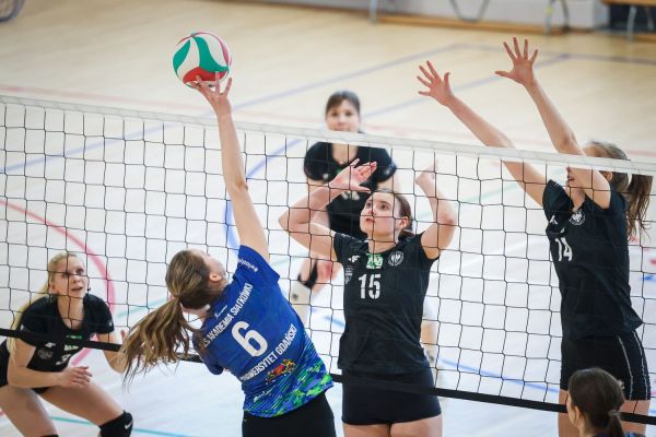 54. Turniej Kopernikański  w siatkówkę (13-15.03.2026, Uniwersyteckie Centrum Sportowe) [fot. Andrzej Romański] Kliknij, aby powiększyć zdjęcie