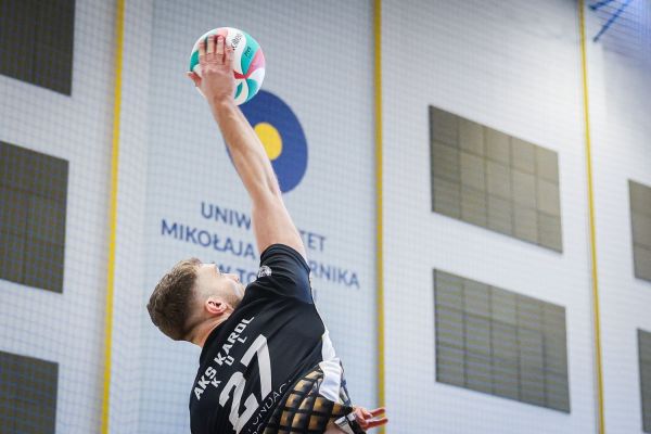 54. Turniej Kopernikański  w siatkówkę (13-15.03.2026, Uniwersyteckie Centrum Sportowe) [fot. Andrzej Romański] Kliknij, aby powiększyć zdjęcie