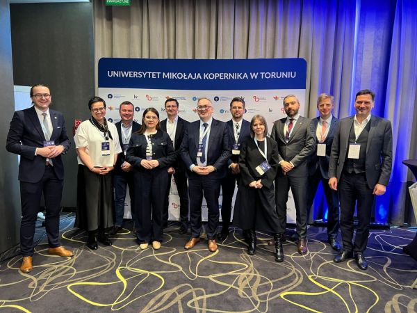  Kliknij, aby powiększyć zdjęcie