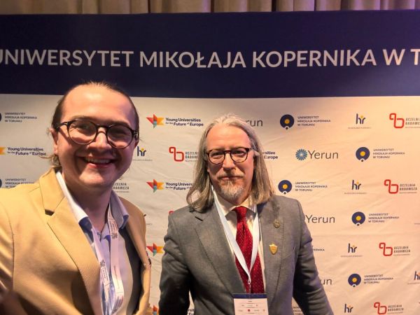  Kliknij, aby powiększyć zdjęcie