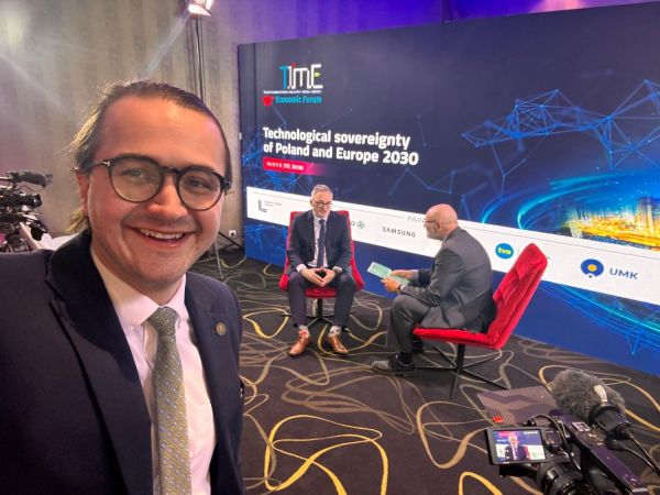  Kliknij, aby powiększyć zdjęcie