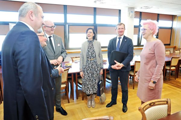 Spotkanie dotyczące działań RODM w województwach kujawsko-pomorskim i wielkopolskim [fot. Andrzej Romański] Kliknij, aby powiększyć zdjęcie