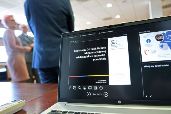 Spotkanie dotyczące działań RODM w województwach kujawsko-pomorskim i wielkopolskim [fot. Andrzej Romański] Kliknij, aby powiększyć zdjęcie