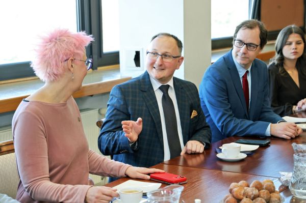 Spotkanie dotyczące działań RODM w województwach kujawsko-pomorskim i wielkopolskim [fot. Andrzej Romański] Kliknij, aby powiększyć zdjęcie