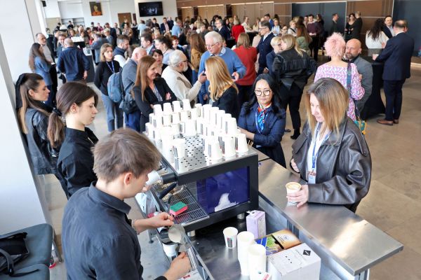  Kliknij, aby powiększyć zdjęcie