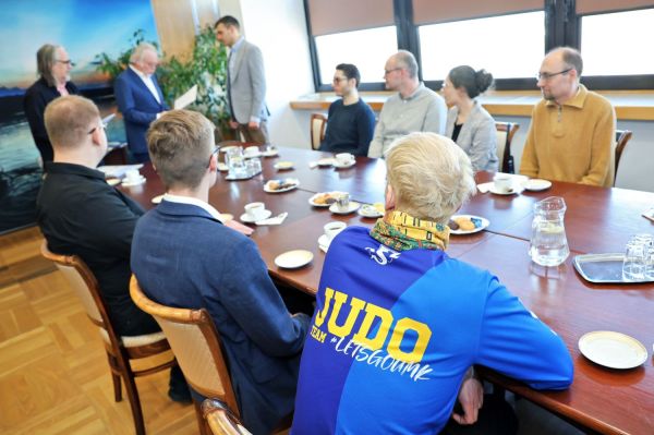  Click to enlarge image