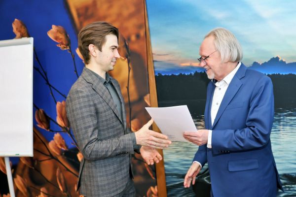  Click to enlarge image