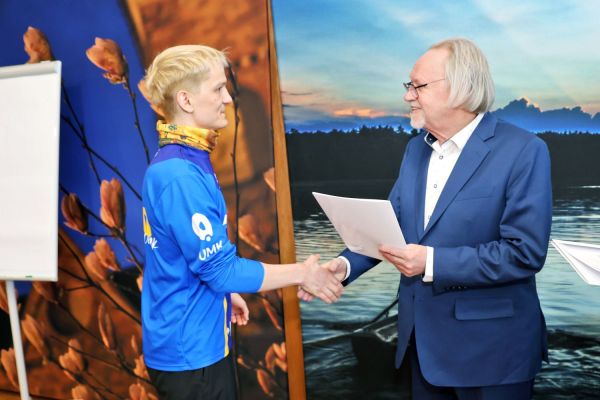  Click to enlarge image