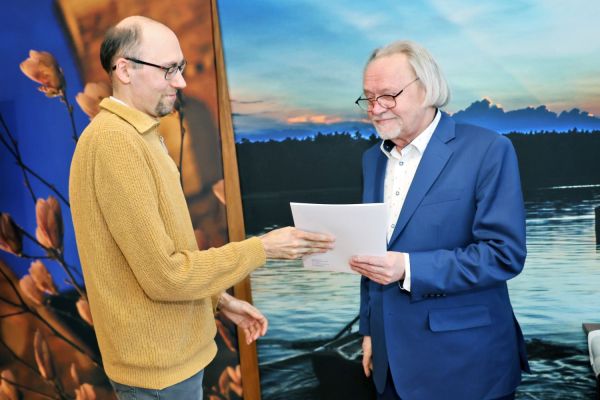  Click to enlarge image