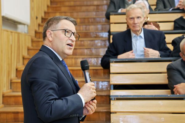 Wykład im prof. Antoniego Basińskiego prof. Teofila Jesionowskiego (Wydział Chemii, 8.04.2026) [fot. Andrzej Romański] Kliknij, aby powiększyć zdjęcie