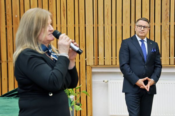 Wykład im prof. Antoniego Basińskiego prof. Teofila Jesionowskiego (Wydział Chemii, 8.04.2026) [fot. Andrzej Romański] Kliknij, aby powiększyć zdjęcie