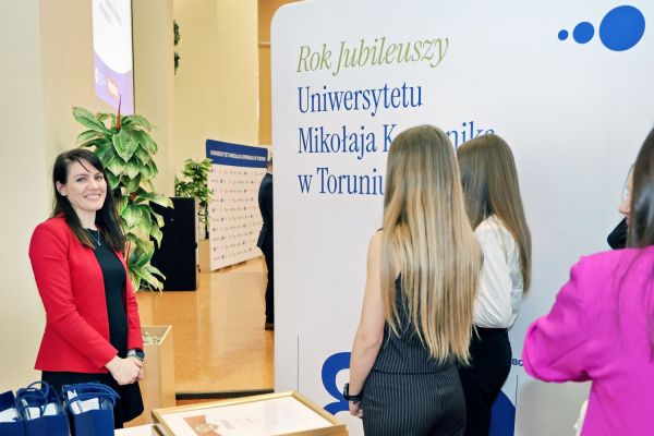 Gala Perspektyw Licea i Technika (Collegium Humanisticum, 15.04.2026) [fot. Andrzej Romański] Kliknij, aby powiększyć zdjęcie
