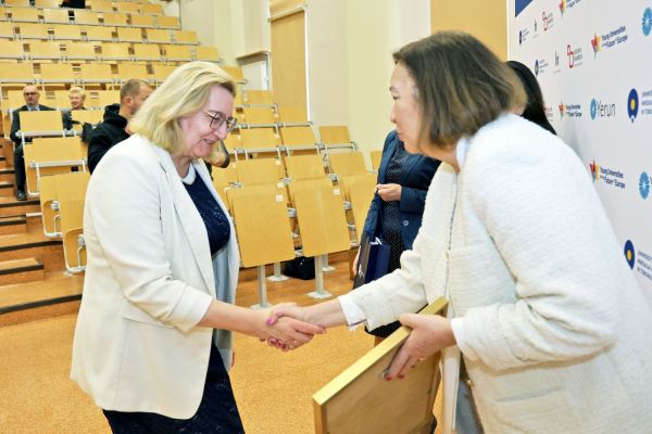 Gala Perspektyw Licea i Technika (Collegium Humanisticum, 15.04.2026) [fot. Andrzej Romański] Kliknij, aby powiększyć zdjęcie