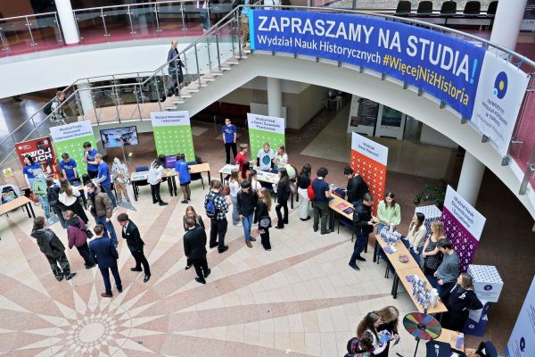 Gala Perspektyw Licea i Technika (Collegium Humanisticum, 15.04.2026) [fot. Andrzej Romański] Kliknij, aby powiększyć zdjęcie