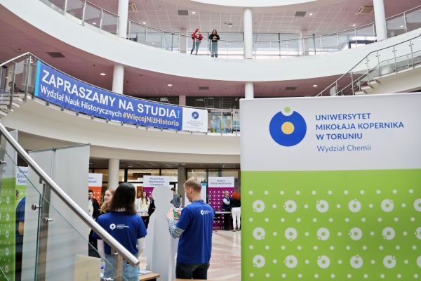 Gala Perspektyw Licea i Technika (Collegium Humanisticum, 15.04.2026) [fot. Andrzej Romański] Kliknij, aby powiększyć zdjęcie