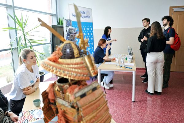 Gala Perspektyw Licea i Technika (Collegium Humanisticum, 15.04.2026) [fot. Andrzej Romański] Kliknij, aby powiększyć zdjęcie