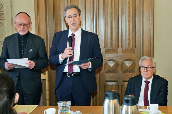 Wręczenie Orderu Zasługi Republiki Federalnej Niemiec prof. Leszkowi Żylińskiemu [Andrzej Romański] Kliknij, aby powiększyć zdjęcie