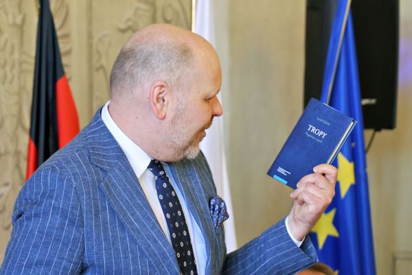 Wręczenie Orderu Zasługi Republiki Federalnej Niemiec prof. Leszkowi Żylińskiemu [Andrzej Romański] Kliknij, aby powiększyć zdjęcie