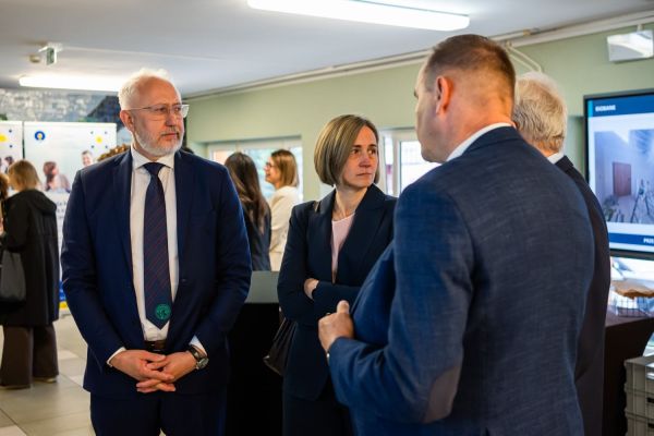 Otwarcie Uniwersyteckiego Centrum Wsparcia Badań Klinicznych Collegium Medicum UMK [fot. Collegium Medicum UMK] Kliknij, aby powiększyć zdjęcie