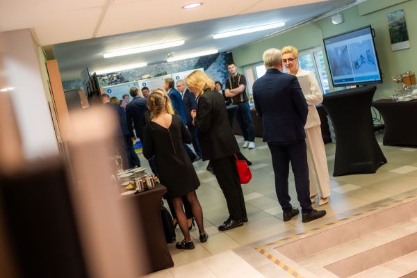 Otwarcie Uniwersyteckiego Centrum Wsparcia Badań Klinicznych Collegium Medicum UMK [fot. Collegium Medicum UMK] Kliknij, aby powiększyć zdjęcie