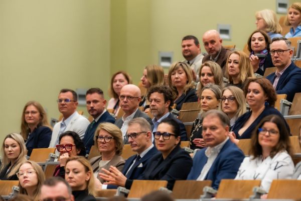 Otwarcie Uniwersyteckiego Centrum Wsparcia Badań Klinicznych Collegium Medicum UMK [fot. Collegium Medicum UMK] Kliknij, aby powiększyć zdjęcie