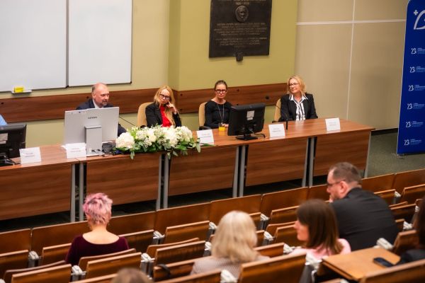 Otwarcie Uniwersyteckiego Centrum Wsparcia Badań Klinicznych Collegium Medicum UMK [fot. Collegium Medicum UMK] Kliknij, aby powiększyć zdjęcie