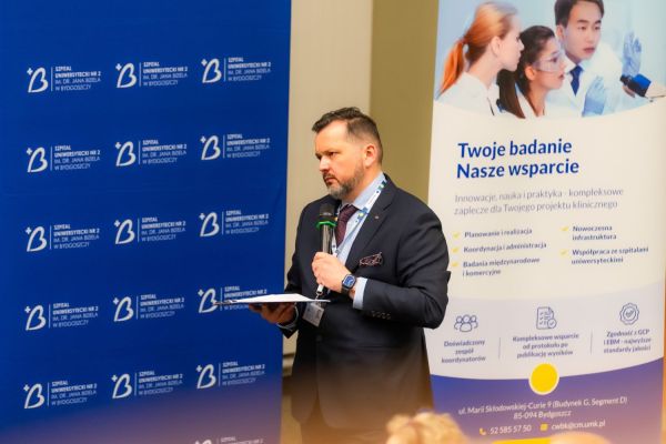 Otwarcie Uniwersyteckiego Centrum Wsparcia Badań Klinicznych Collegium Medicum UMK [fot. Collegium Medicum UMK] Kliknij, aby powiększyć zdjęcie