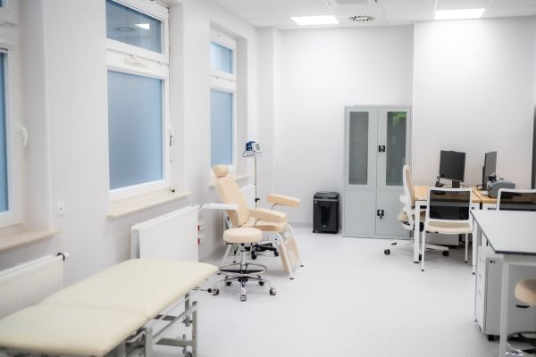 Otwarcie Uniwersyteckiego Centrum Wsparcia Badań Klinicznych Collegium Medicum UMK [fot. Collegium Medicum UMK] Kliknij, aby powiększyć zdjęcie