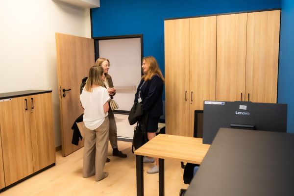 Otwarcie Uniwersyteckiego Centrum Wsparcia Badań Klinicznych Collegium Medicum UMK [fot. Collegium Medicum UMK] Kliknij, aby powiększyć zdjęcie