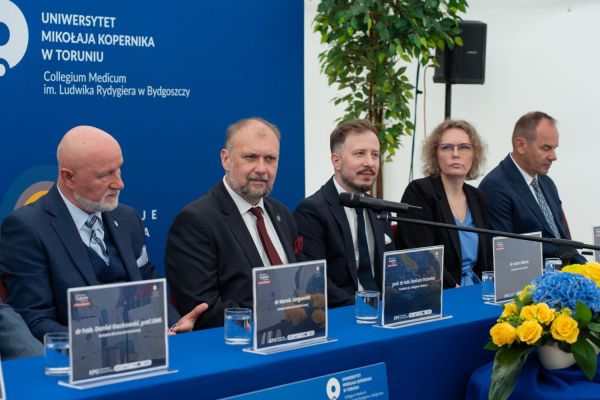 Uniwersyteckie Dni KPO w Collegium Medicum UMK [fot. Mariusz Kowalikowski] Kliknij, aby powiększyć zdjęcie