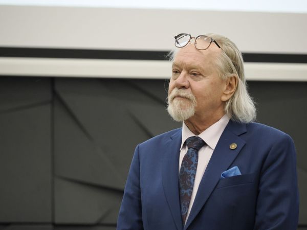 Wręczenie Nagrod Rektora w Collegium Medicum UMK [fot. Jacek Kargól] Kliknij, aby powiększyć zdjęcie