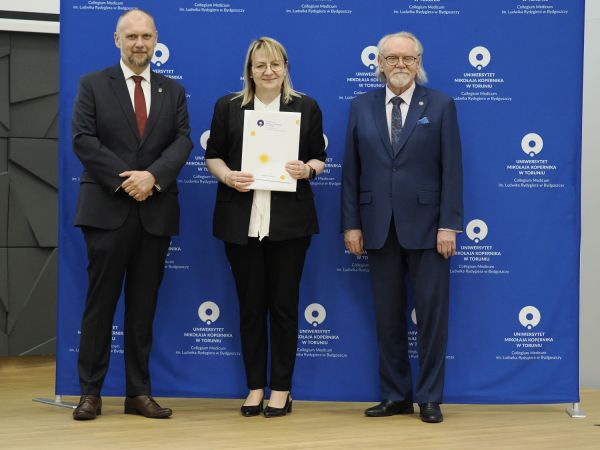 Wręczenie Nagrod Rektora w Collegium Medicum UMK [fot. Jacek Kargól] Kliknij, aby powiększyć zdjęcie