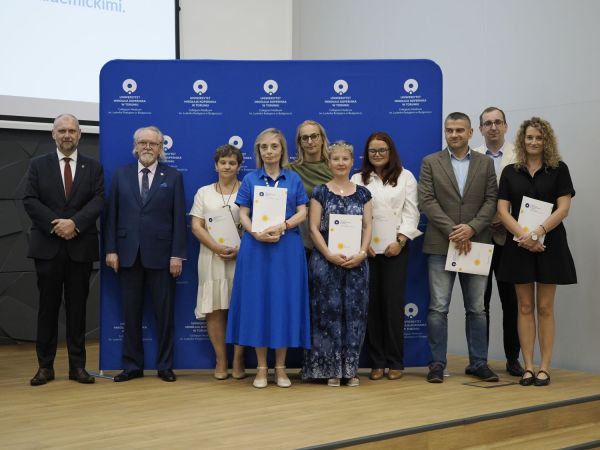 Wręczenie Nagrod Rektora w Collegium Medicum UMK [fot. Jacek Kargól] Kliknij, aby powiększyć zdjęcie