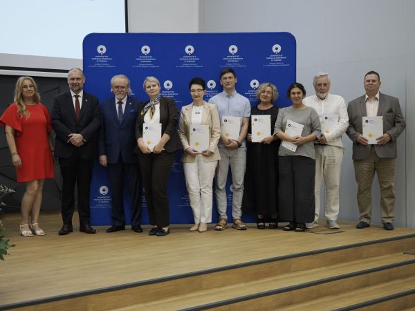 Wręczenie Nagrod Rektora w Collegium Medicum UMK [fot. Jacek Kargól] Kliknij, aby powiększyć zdjęcie